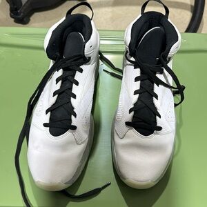 Jordan size 15. Gently used